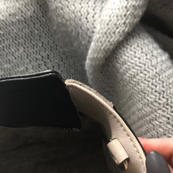 Used Kate Spade Bag - Picture 6 of 9